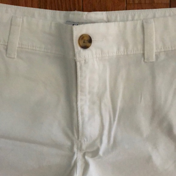OldNavy shorts - Picture 2 of 3